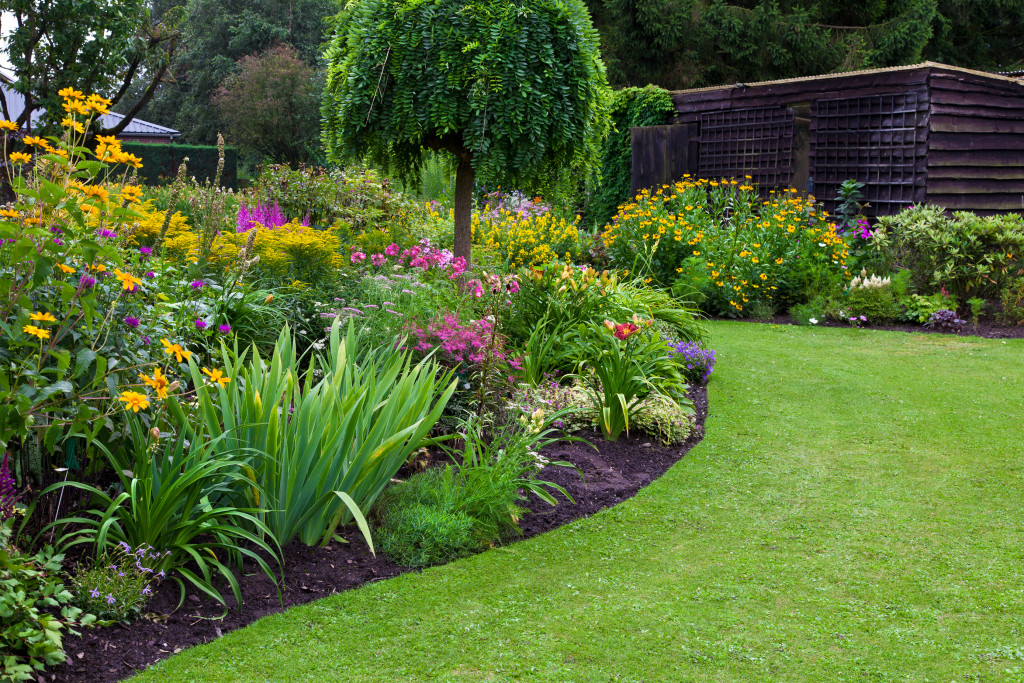 formal garden